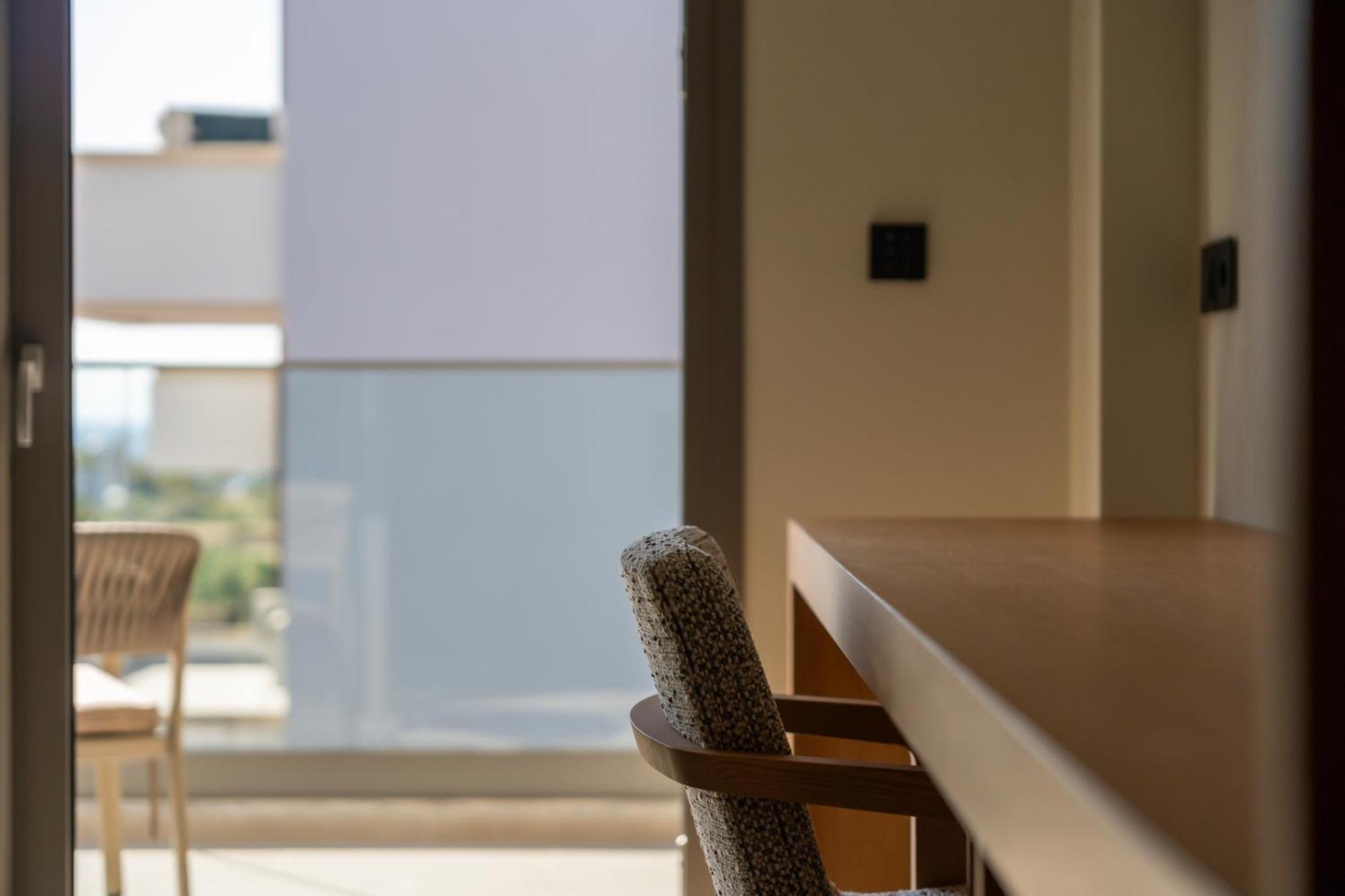 Hp Family Suites Neos Marmaras Quarto foto